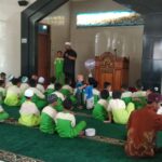 Kegiatan di hari pertama semester genap Sekolah Tahfizh Plus Khoiru Ummah Bandung - STP SD Khoiru Ummah sekolah tahfizh tahfidz unggulan terbaik penghafal Al Quran di Bandung