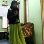 Olah raga senam dari rumah - belajar di rumah di masa wabah Corona -- STP SD Khoiru Ummah sekolah tahfizh tahfidz unggulan terbaik bagus penghafal Al Quran di Bandung