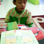 Menghafal Al Qur'an dari rumah - belajar di rumah di masa wabah Corona -- STP SD Khoiru Ummah sekolah tahfizh tahfidz unggulan terbaik bagus penghafal Al Quran di Bandung