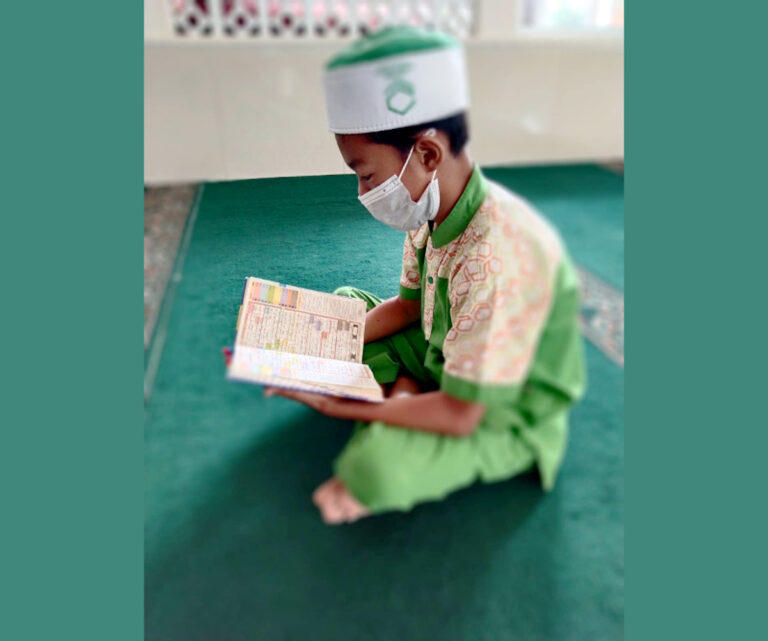 bagaimana agar anak kita menjadi anak saleh - - STP SD Khoiru Ummah sekolah tahfidz unggulan sekolah islam tahfizh terbaik bagus penghafal Al Quran di Bandung